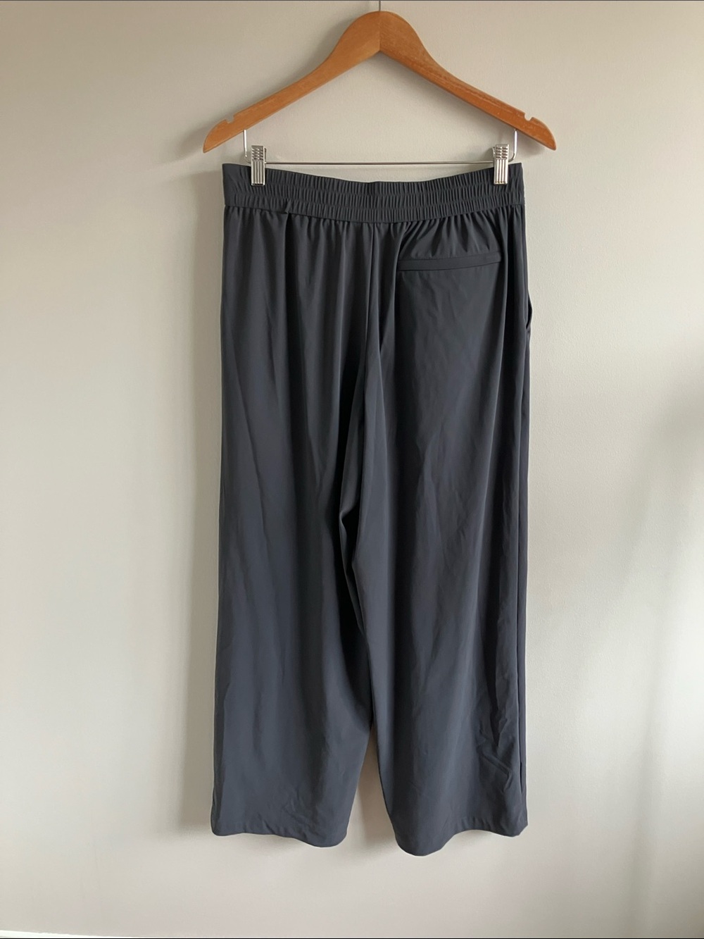 Size 8 Athleta Pinnacle High Rise Trouser Pants dark grey wide leg - Picture 7 of 11